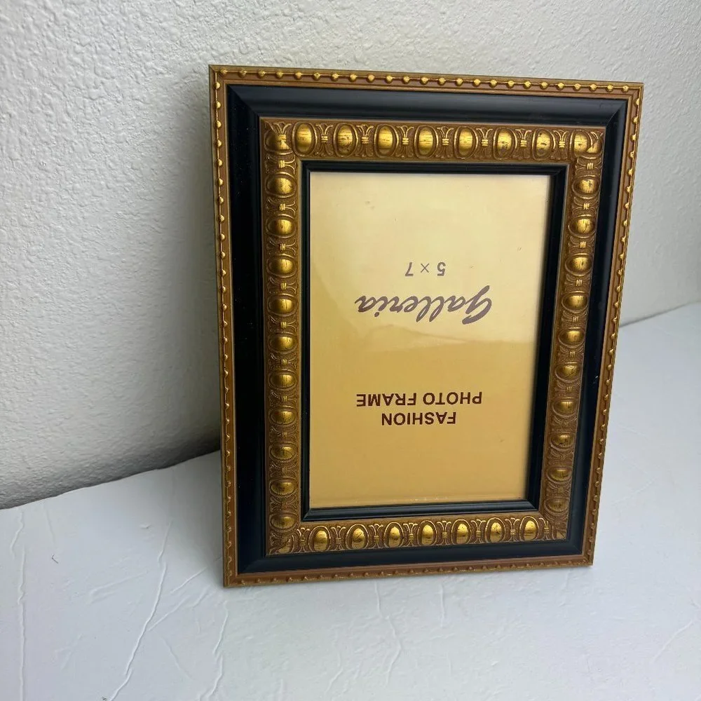 Vintage Wooden Picture frame Gold Patina